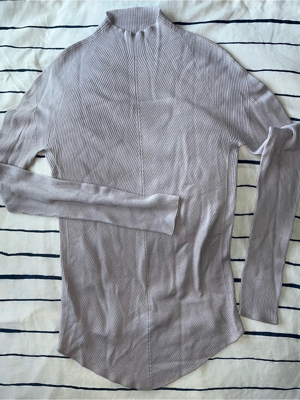 Long-Sleeve Ribbed Mock Neck Sweater - Lavender